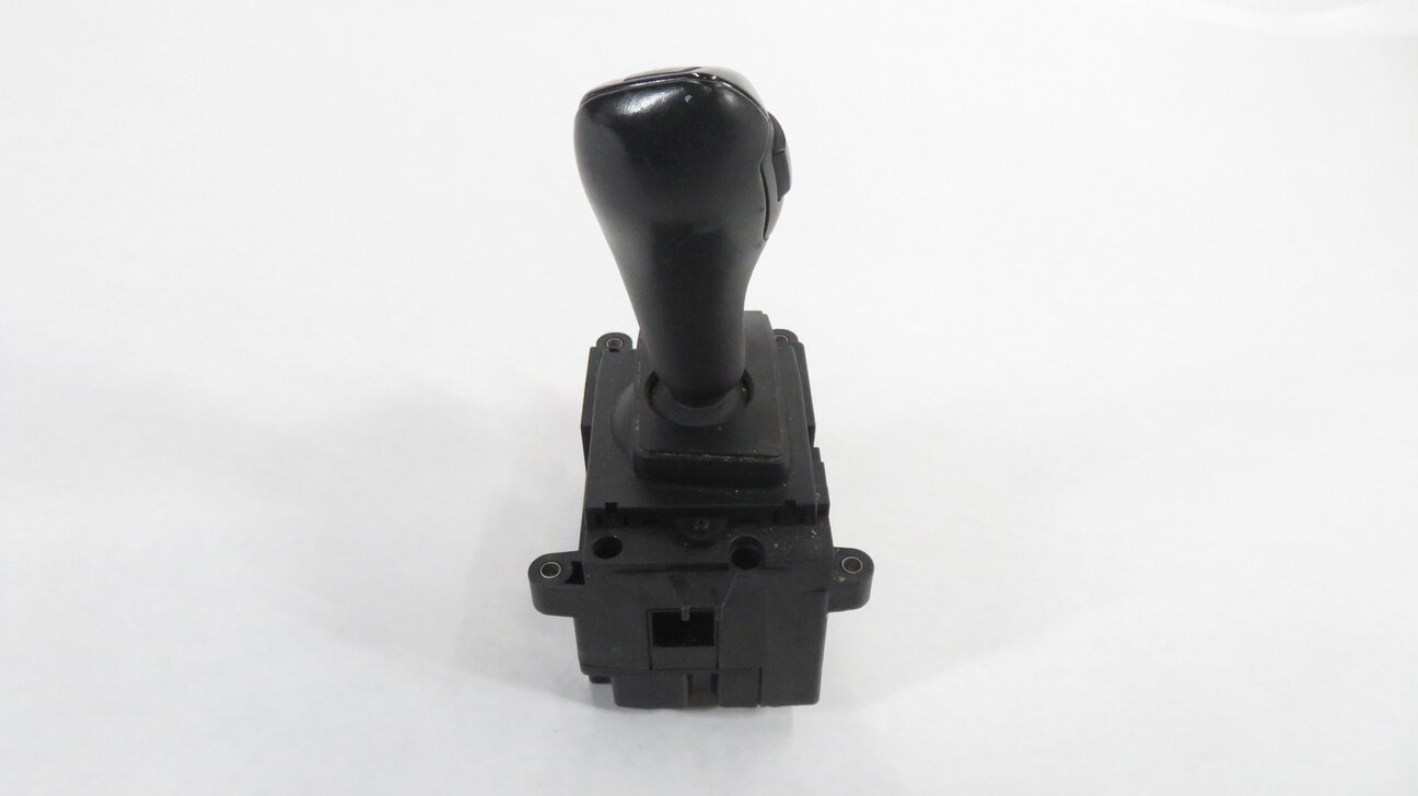 Thumbnail 5: 2011 BMW ACTIVE HYBRID 7 (F04) A/T TRANSMISSION GEAR SHIFTER (CERAMIC)