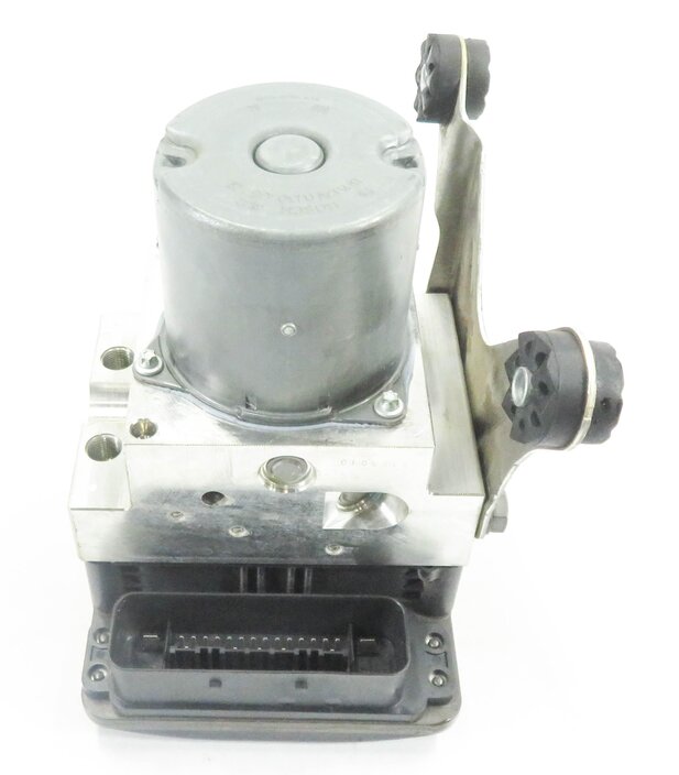 Thumbnail 2: 2011-2012 BMW ACTIVE HYBRID 7 (F04) ABS ANTI LOCK BRAKE PUMP w/ MODULE
