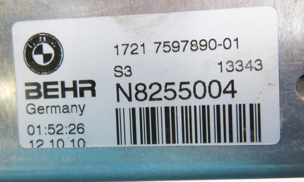 Thumbnail 6: 2011 BMW ACTIVE HYBRID 7 (F04) 4.4L N63 - A/T AUTOMATIC TRANSMISSION OIL COOLER