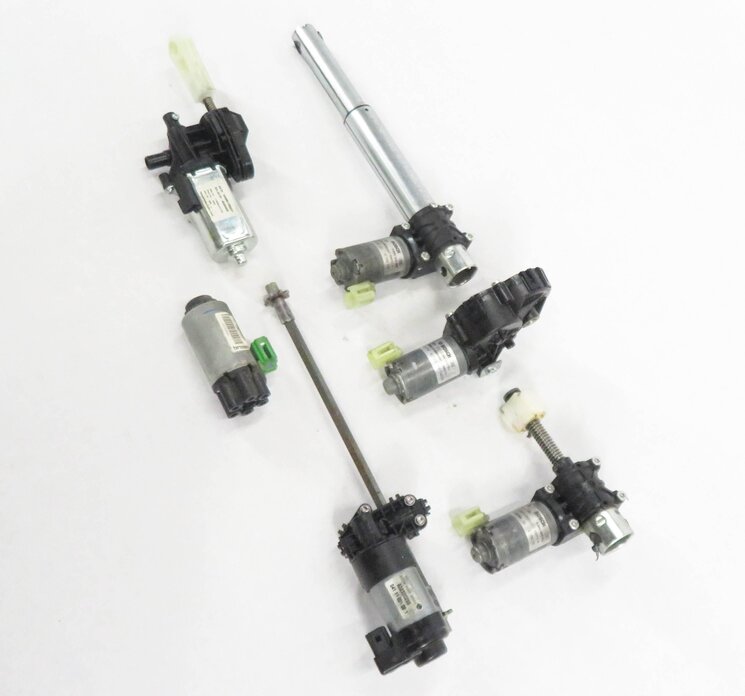 2011 BMW 535i (F10) LEFT FRONT DRIVER POWER SEAT ADJUSTMENT MOTOR SET-6