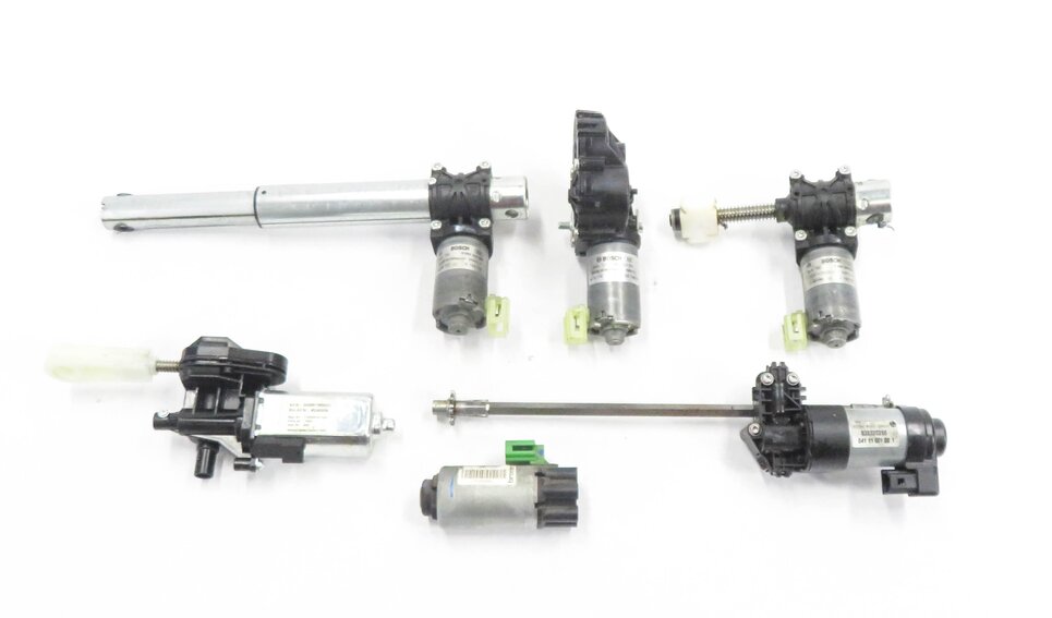 Thumbnail 2: 2011 BMW 535i (F10) LEFT FRONT DRIVER POWER SEAT ADJUSTMENT MOTOR SET-6