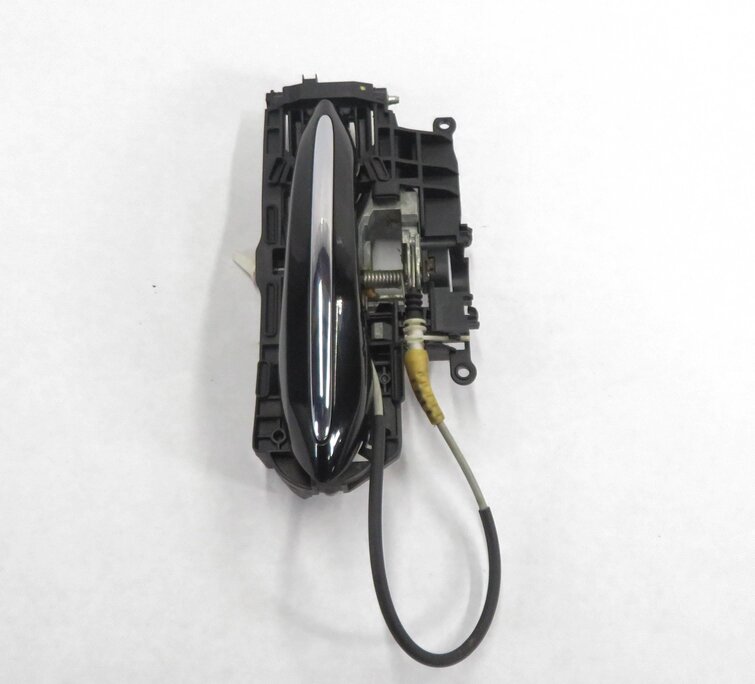 Thumbnail 3: 2011-2016 BMW 528i 535i 550i M5 (F10) RIGHT REAR DOOR HANDLE w/ LIGHT (BLACK)