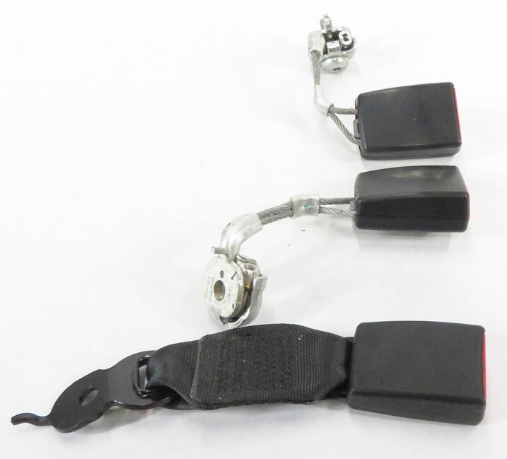 Thumbnail 3: 2011 BMW 535i (F10) REAR - SEATBELT BUCKLE RETRACTOR SET-3 (BLACK)