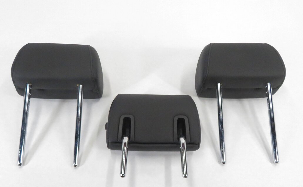 Thumbnail 5: 2011 BMW 535i (F10) REAR - LEFT / CENTER / RIGHT - BLACK LEATHER HEADREST SET-3