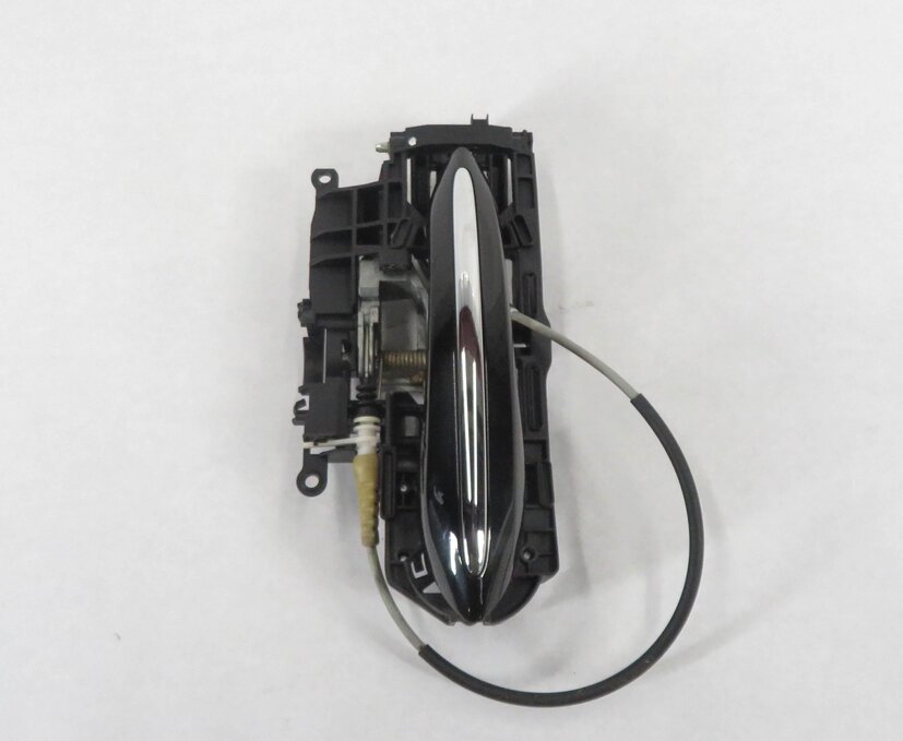 Thumbnail 3: 2011-2016 BMW 528i 535i 550i M5 (F10) LEFT REAR DOOR HANDLE w/ LIGHT (BLACK)