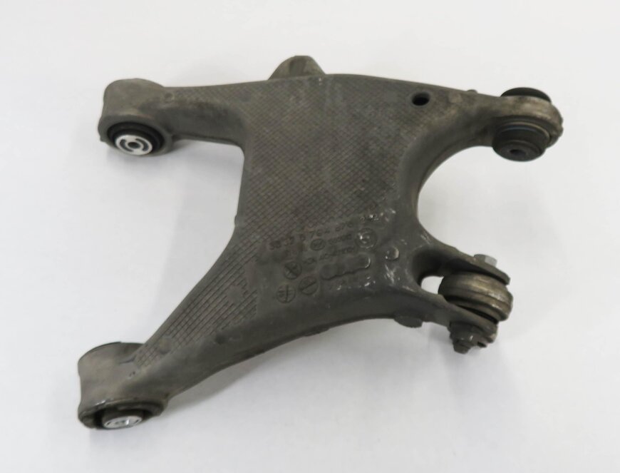 Thumbnail 7: 11-19 BMW 535i 550i 640i 650i 740i 750i (F01 F10) RIGHT REAR CONTROL ARM SET-3