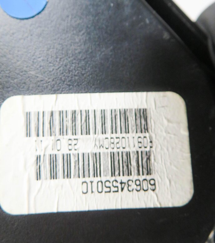 Thumbnail 4: 2011 BMW X5 (E70) REAR 2nd SECOND ROW - LEFT & RIGHT SEATBELT RETRACTOR (BLACK)