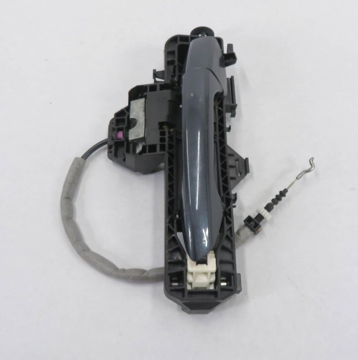 Thumbnail 3: 08-17 MERCEDES C250 C300 C350 C63 E250 E350 RIGHT FRONT DOOR HANDLE (GRAY 755U)