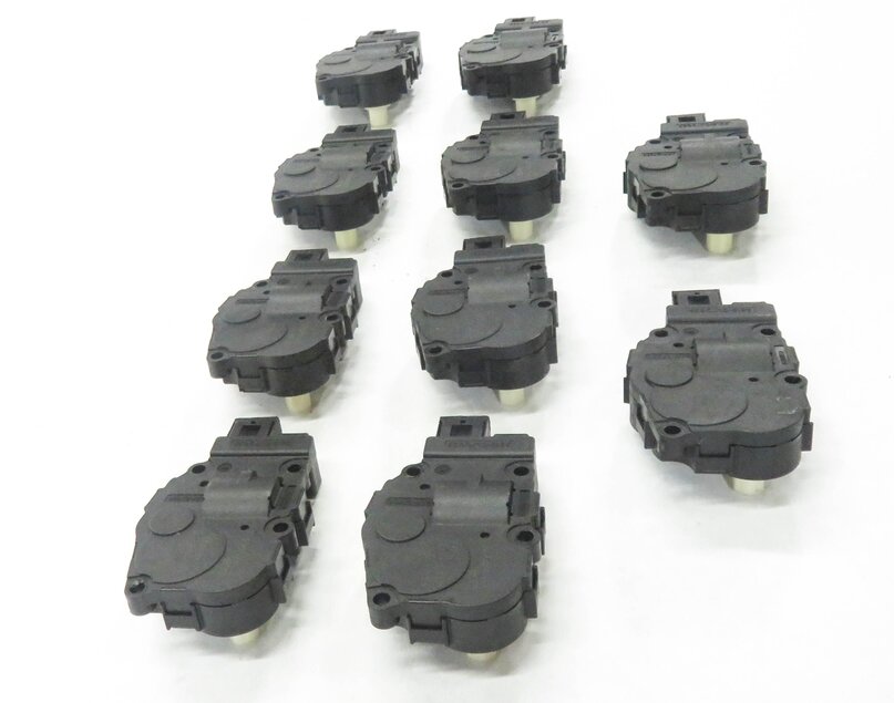 Thumbnail 4: 2010 AUDI A4 (B8 8K) HVAC HEATER A/C BLEND DOOR SERVO ACTUATOR MOTOR SET-10