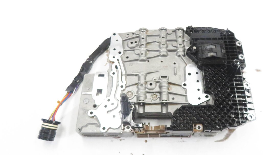 Thumbnail 4: 09-10 AUDI A4 A5 (B8 8T) 2.0T TURBO AWD QUATTRO - A/T TRANSMISSION VALVE BODY
