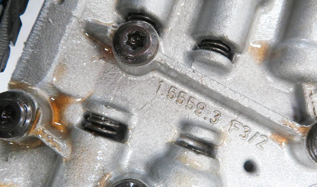Thumbnail 7: 09-10 AUDI A4 A5 (B8 8T) 2.0T TURBO AWD QUATTRO - A/T TRANSMISSION VALVE BODY