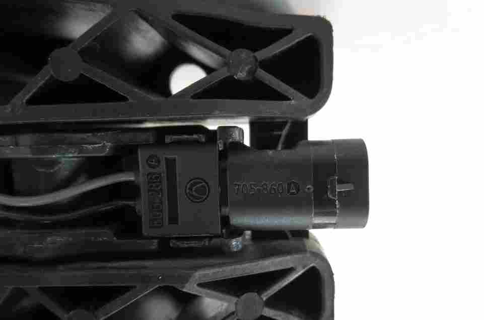 Thumbnail 7: 09-17 AUDI A4 S4 Q5 B8 8K 8R REAR LEFT EXTERIOR DOOR HANDLE [PAINT COLOR}