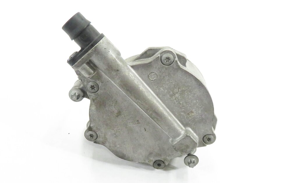Thumbnail 5: 2010-2017 BMW 550i 650i 750i M5 M6 X5 X6 - 4.4L V8 TWIN TURBO BRAKE VACUUM PUMP