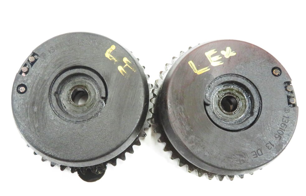 Thumbnail 4: 2011 BMW X5 (E70) 4.4L N63 TWIN TURBO - LEFT ENGINE CAM CAMSHAFT TIMING GEAR SET