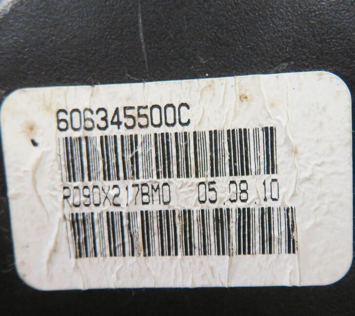 Thumbnail 6: 11 BMW X5 (E70) LEFT & RIGHT REAR 2nd SECOND ROW SEATBELT RETRACTOR SET (BLACK)