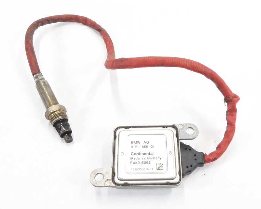 Thumbnail 5: 2010 BMW 335D (E90) 3.0L M57Y TURBO DIESEL - POST CAT NITROGEN OXIDE NOX SENSOR
