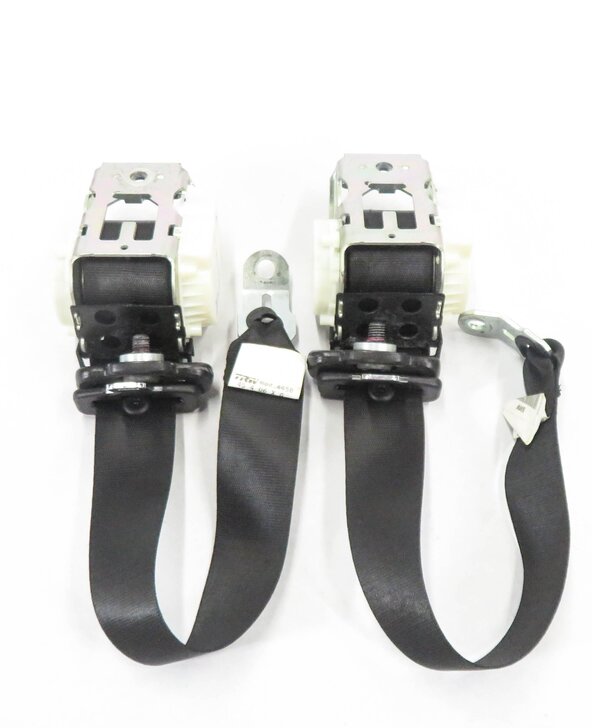 Thumbnail 5: 2007 BMW M6 (E63) ///M - REAR SEATBELT BUCKLE RETRACTOR SET-2 (BLACK)