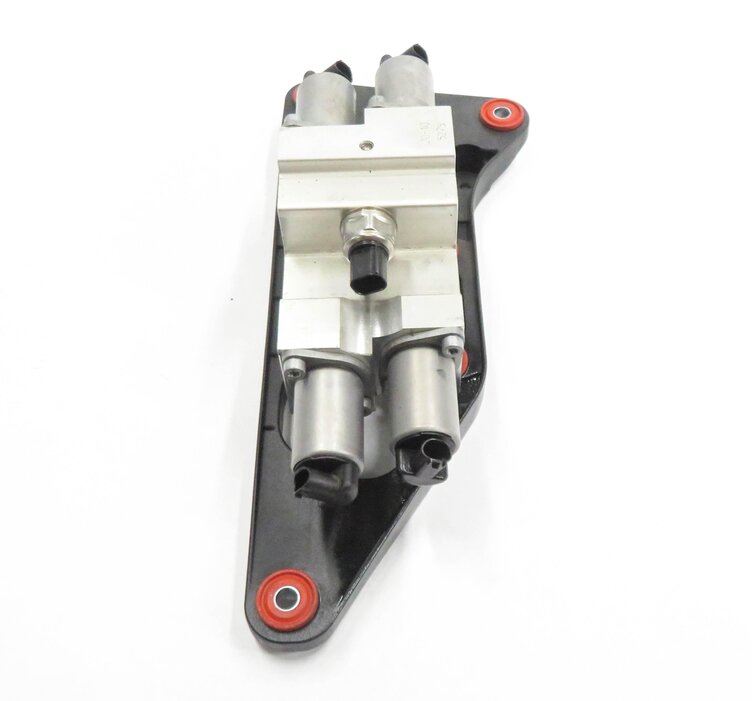 Thumbnail 3: 2011 BMW X5 (E70) 4.4L N63 TWIN TURBO DYNAMIC DRIVE SUSPENSION VALVE BLOCK