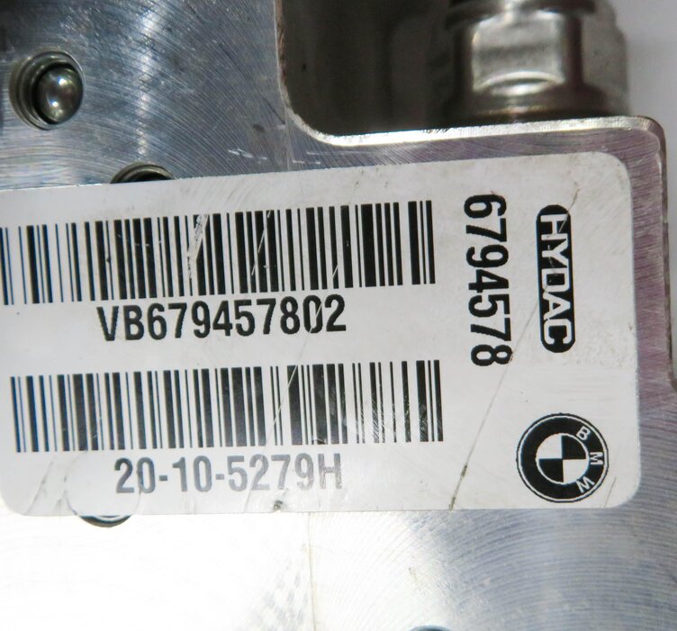 Thumbnail 7: 2011 BMW X5 (E70) 4.4L N63 TWIN TURBO DYNAMIC DRIVE SUSPENSION VALVE BLOCK