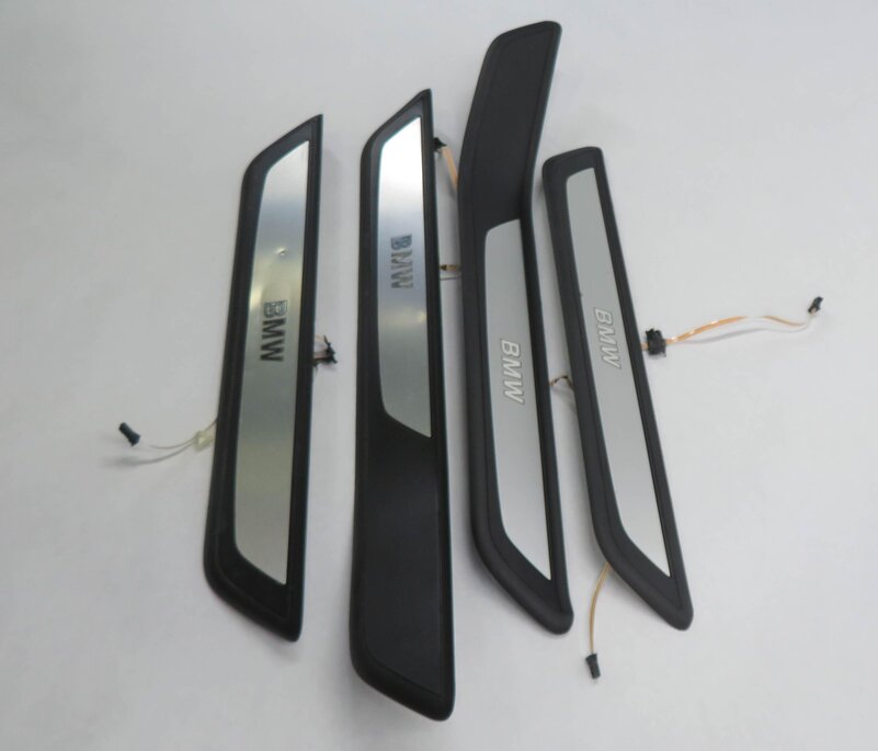 Thumbnail 2: 2011 BMW 750i (F01) DOOR SILL TRIM SET-4 (LIGHT UP)
