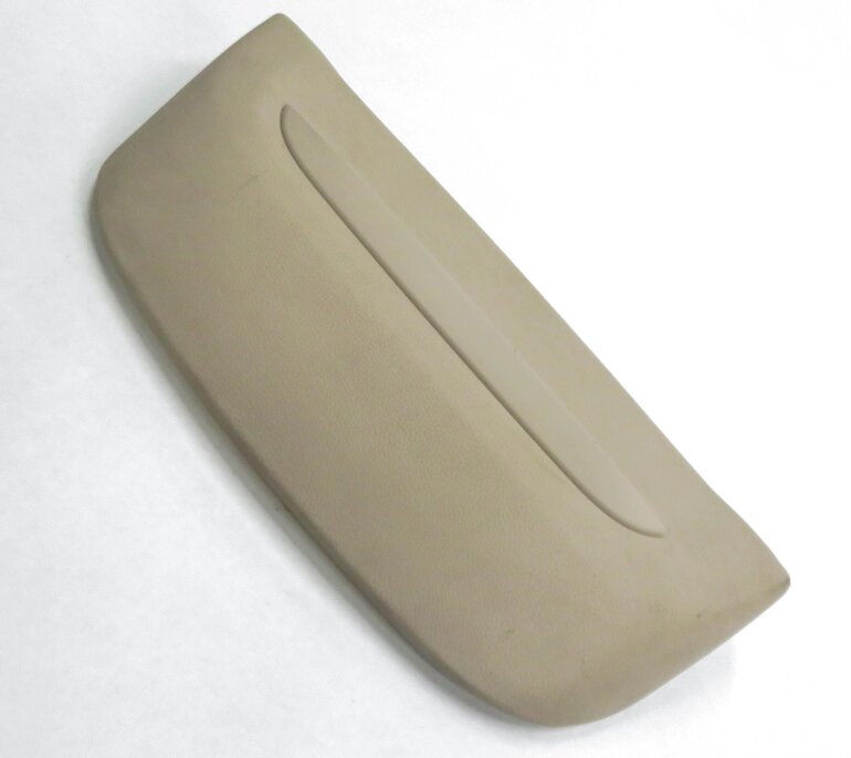 2011 BMW 750i (F01) RIGHT FRONT PASSENGER LIGHTED SEAT BACK PANEL (OYSTER)