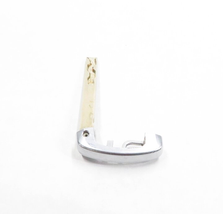 Thumbnail 4: 2011 BMW 750i (F01) DRIVER DOOR HANDLE / TRUNK LOCK CYLINDER & KEY SET-3