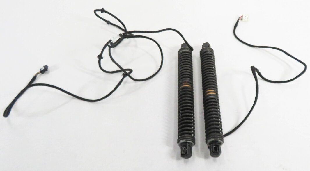 Thumbnail 2: 2011 BMW 750i (F01) REAR LEFT & RIGHT TRUNK SHOCK STRUT SET-2
