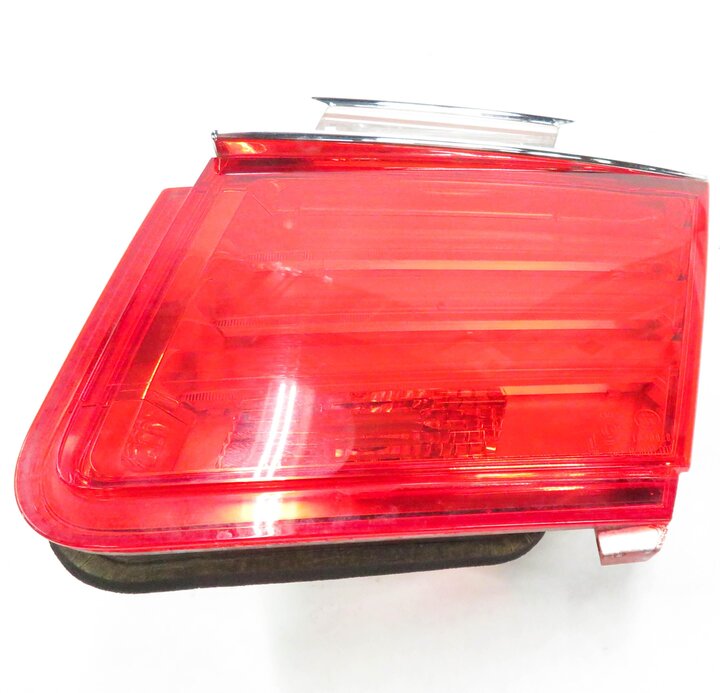 Thumbnail 4: 09-12 BMW 740i 750i 760i B7 (F01) RIGHT SIDE REAR TRUNK LID TAILLIGHT LIGHT LAMP