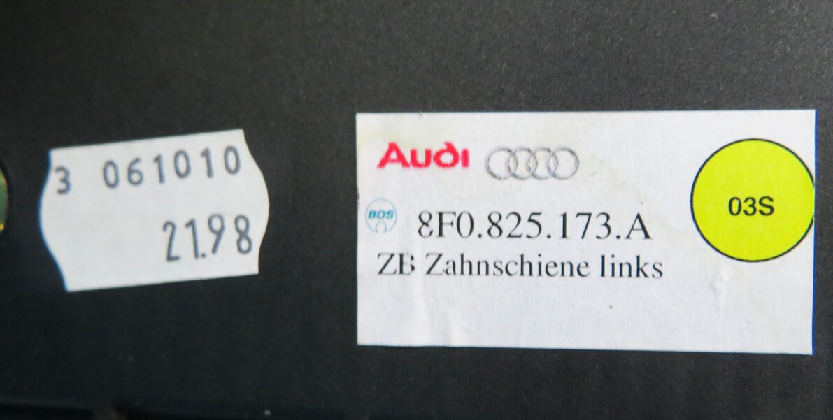 Thumbnail 4: 2011 AUDI A5 (B8 8T) CONVERTIBLE STORAGE SLIDING COVER TRACK BRACKET SET