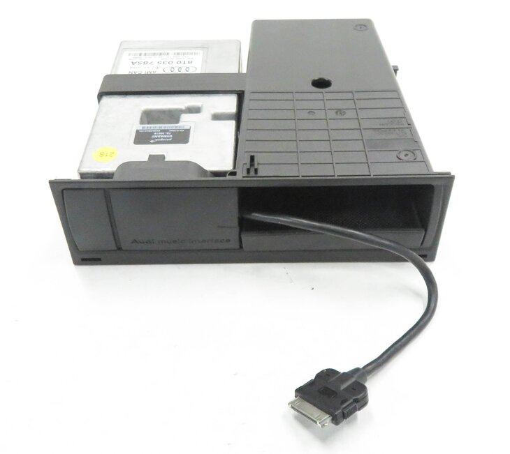Thumbnail 2: 2011 AUDI A5 (B8 8T) MMI AMI CANBUS i-POD INTERFACE CONTROL MODULE