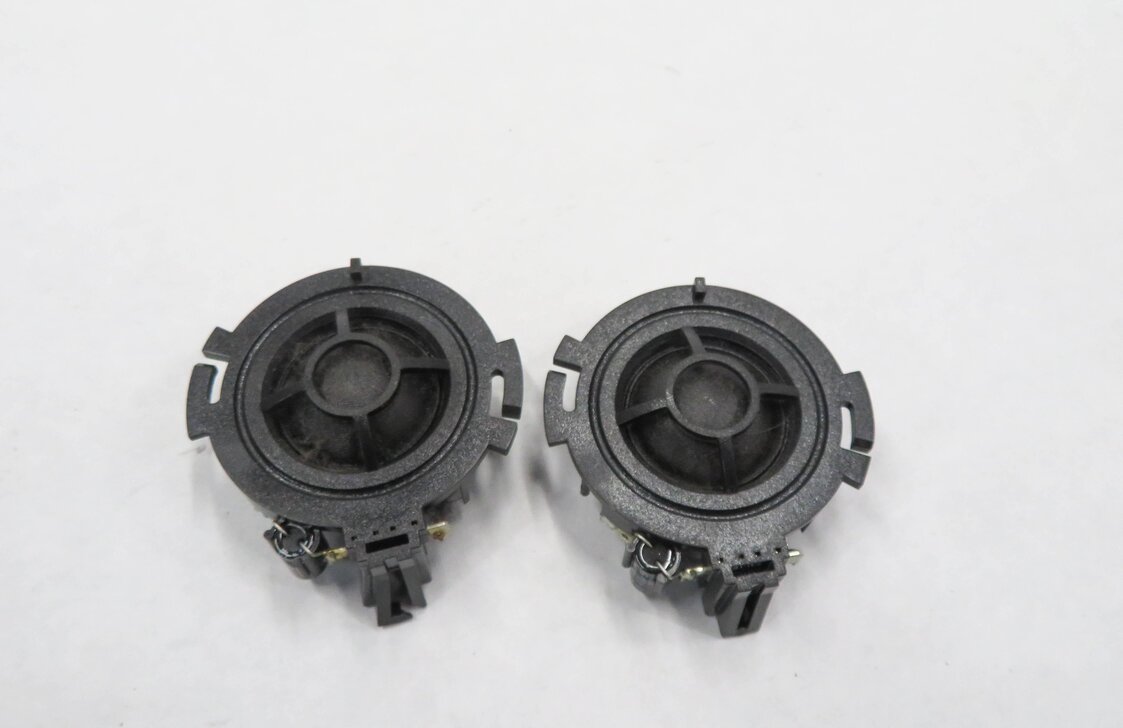 Thumbnail 7: 2011 AUDI A5 (B8 8T) CONVERTIBLE - RADIO STEREO SUBWOOFER SPEAKER SET-10
