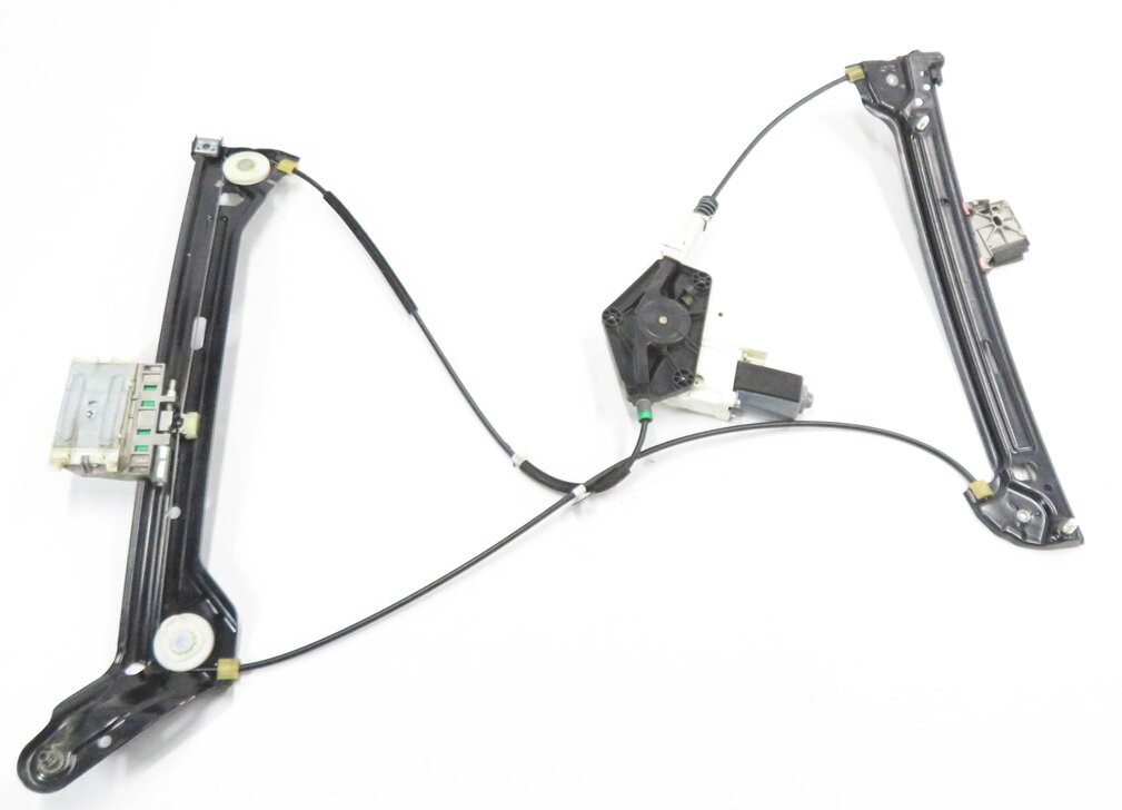Thumbnail 3: 2011 AUDI A5 (B8 8T) RIGHT FRONT WINDOW REGULATOR w/ MOTOR