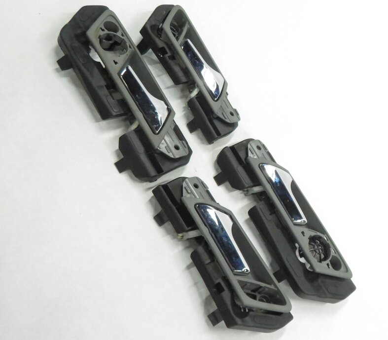 06-12 MERCEDES GL350 GL450 GL550 ML320 ML350 ML450 ML550 DOOR HANDLE SET (GRAY)