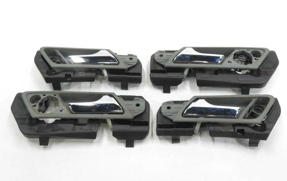 Thumbnail 2: 06-12 MERCEDES GL350 GL450 GL550 ML320 ML350 ML450 ML550 DOOR HANDLE SET (GRAY)