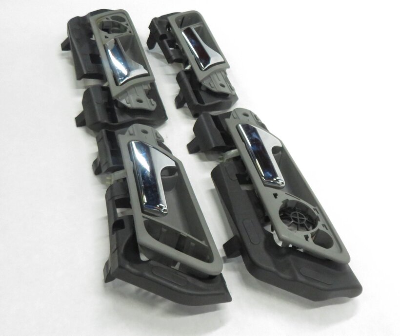 Thumbnail 3: 06-12 MERCEDES GL350 GL450 GL550 ML320 ML350 ML450 ML550 DOOR HANDLE SET (GRAY)