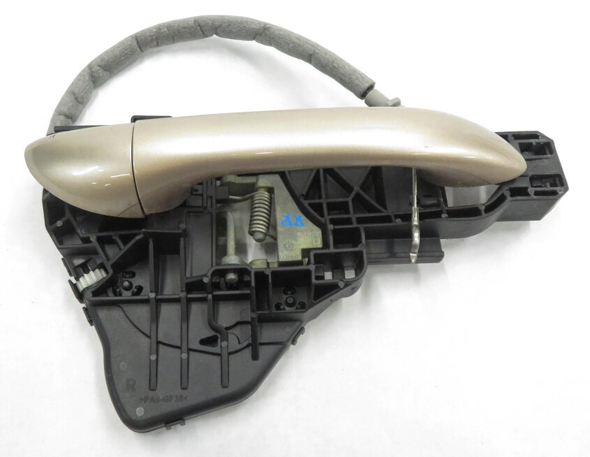 Thumbnail 2: 2007 MERCEDES BENZ ML350 (W164) RIGHT REAR EXTERIOR DOOR HANDLE (BEIGE 693U)