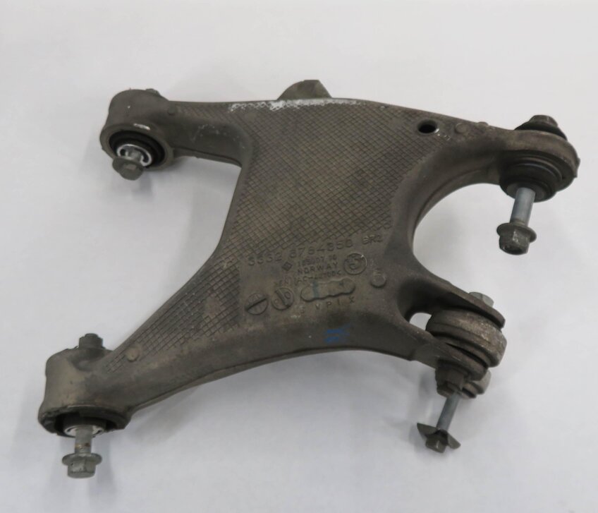 Thumbnail 8: 11-19 BMW 535i 550i 640i 650i 740i 750i (F01 F10) RIGHT REAR CONTROL ARM SET-3