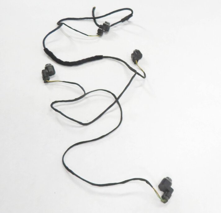 Thumbnail 3: 2012 BMW 528i (F10) REAR PDC PARK DISTANCE SENSOR SET-4 w/ HARNESS (GRAY)