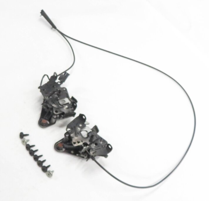 2012 BMW 528i (F10) FRONT LEFT & RIGHT LOWER HOOD LOCK LATCH SET-2