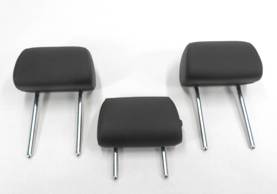 Thumbnail 2: 2012 BMW 528i (F10) REAR - LEFT / CENTER / RIGHT (BLACK LEATHER) HEADREST SET-3