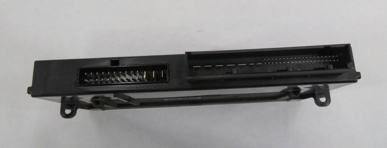 Thumbnail 6: 2013 BMW ACTIVE HYBRID 5 (F10) PRIMARY BODY CONTROL MODULE COMPUTER