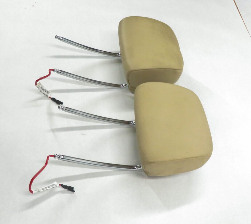 Thumbnail 3: 2013 BMW 535i (F10) FRONT LEFT & RIGHT (VENETO BEIGE LEATHER) HEADREST SET-2