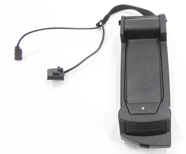 Thumbnail 2: 2012 BMW 740i (F01) FRONT CENTER CONSOLE CELL PHONE SNAP IN CRADLE CHARGER