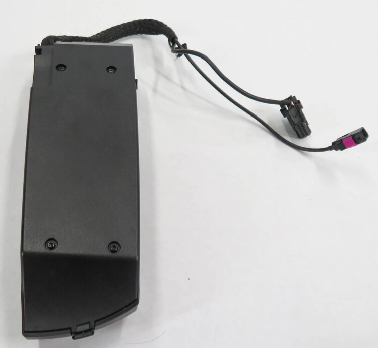 Thumbnail 5: 2012 BMW 740i (F01) FRONT CENTER CONSOLE CELL PHONE SNAP IN CRADLE CHARGER