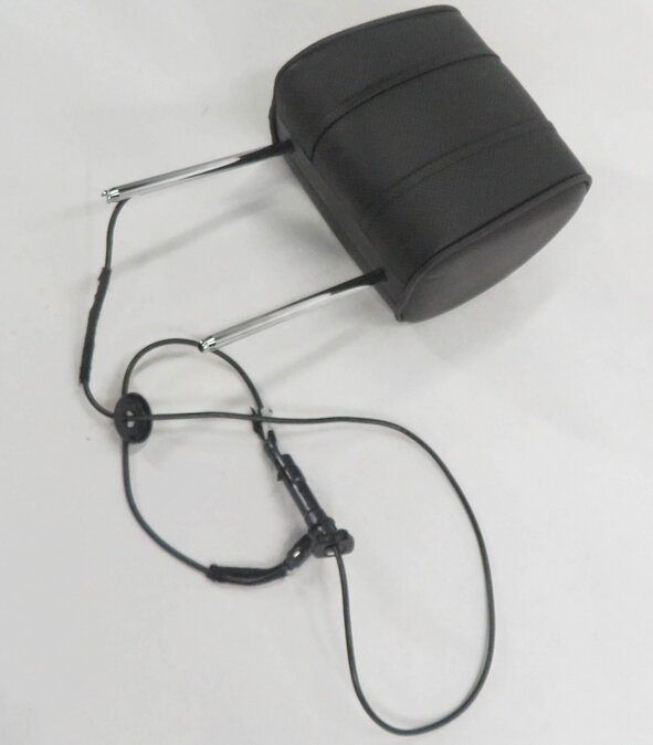 Thumbnail 1: 2011 RANGE ROVER (L322) LEFT FRONT DRIVER HEADREST w/ SCREEN (JET BLACK)
