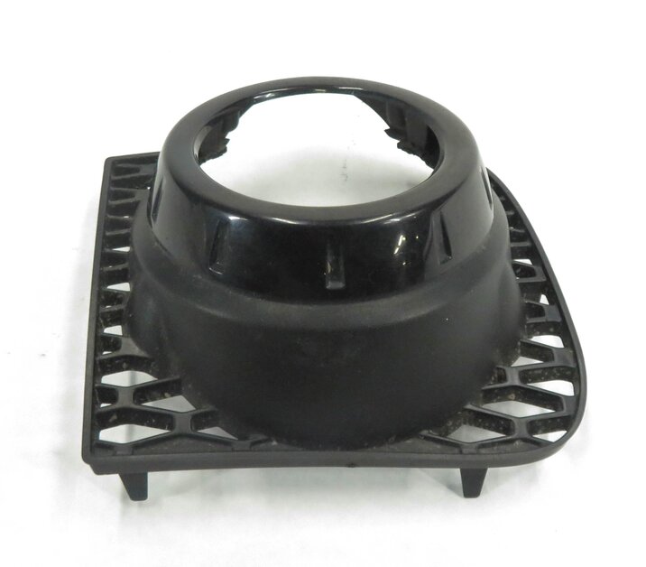 Thumbnail 4: 2011 RANGE ROVER (L322) LEFT FRONT DRIVER FOG LIGHT TRIM (SANTORINI BLACK 820)