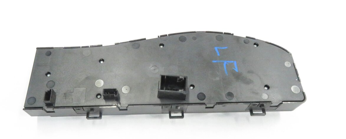 Thumbnail 5: 2011 RANGE ROVER (L322) LEFT FRONT DRIVER POWER SEAT ADJUSTMENT SWITCH (MEMORY)