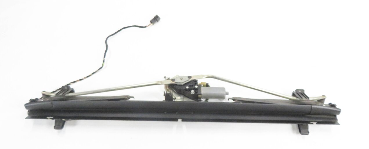 Thumbnail 4: 2011 MERCEDES BENZ E550 (C207) COUPE - REAR BACK GLASS SUNSHADE w/ MOTOR