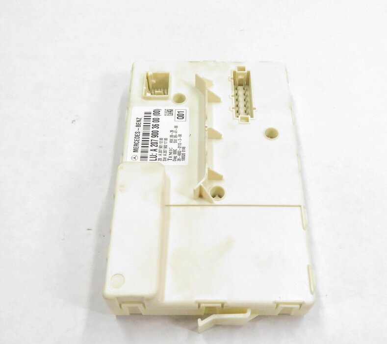Thumbnail 3: 2010-2011 MERCEDES BENZ E350 E550 (C207) COUPE - QUARTER WINDOW CONTROL MODULE