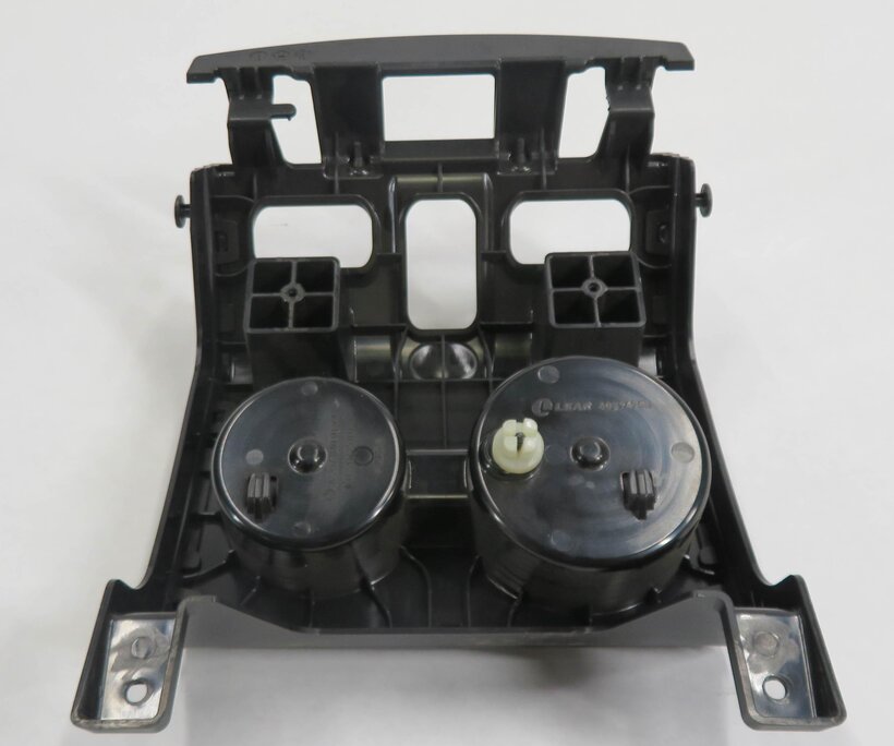 Thumbnail 6: 2011 MERCEDES BENZ E550 (W207) REAR CENTER CONSOLE CUP HOLDER (BURRED WALNUT)
